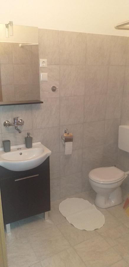 Relax Crni Kal 3 Apartamento Exterior foto