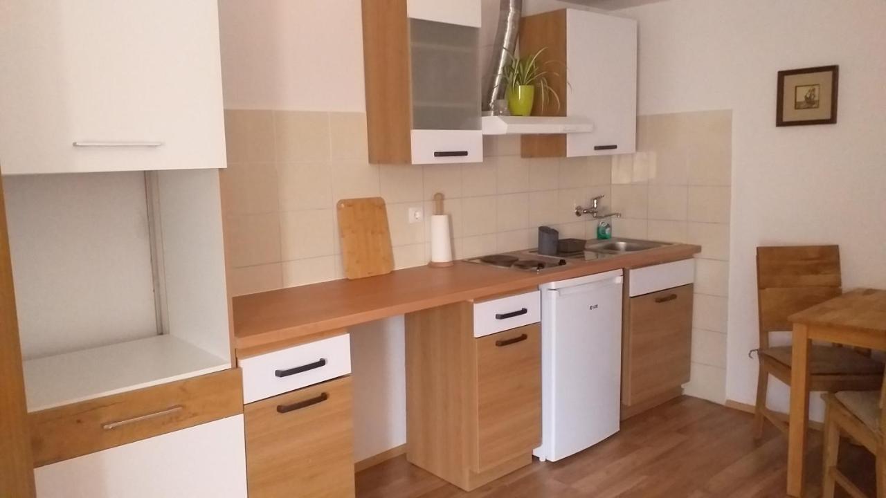Relax Crni Kal 3 Apartamento Exterior foto